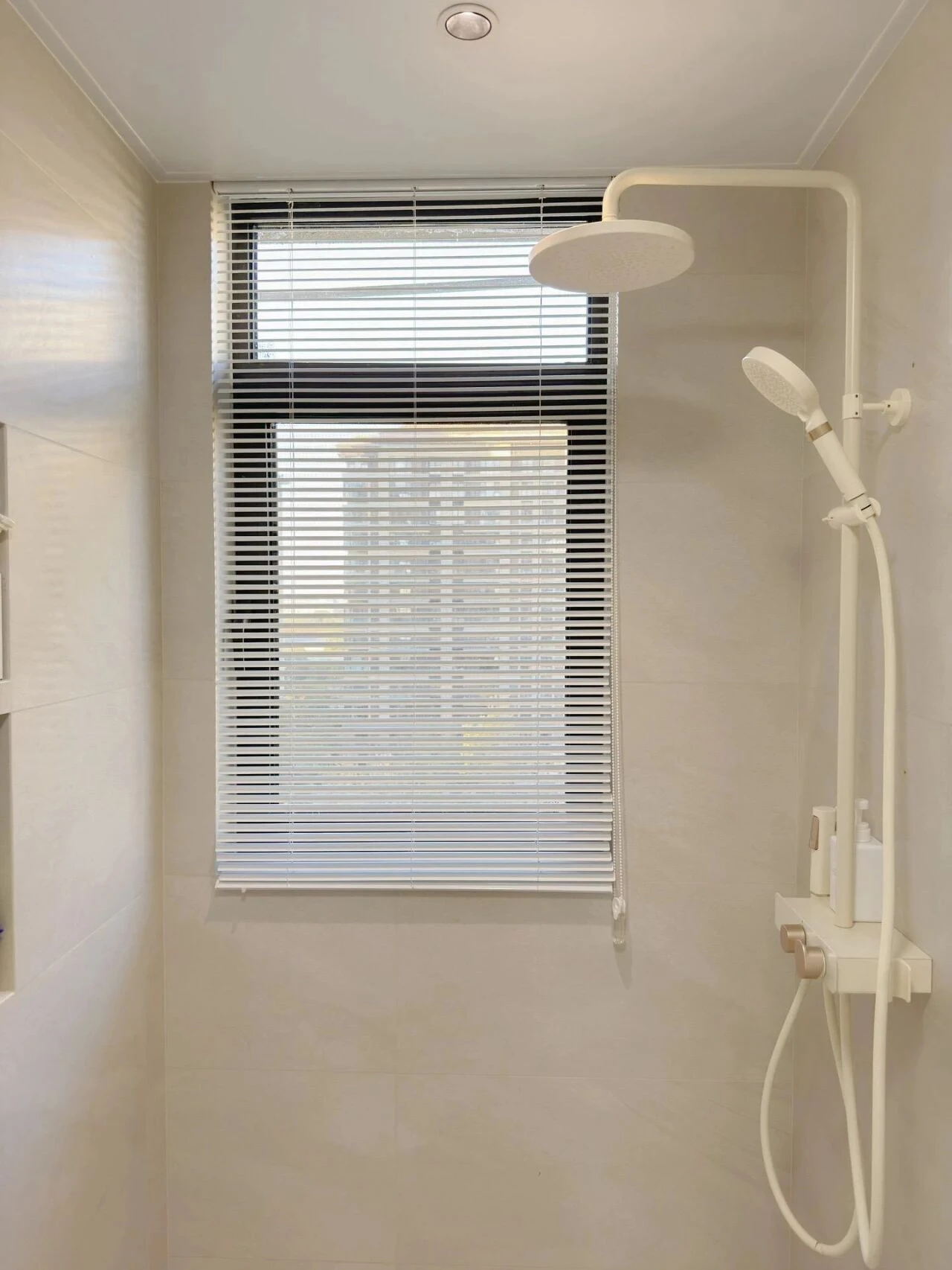 微信图片_2025-12-13_100232_732.jpg 微信图片_2025-12-13_100232_732.jpg