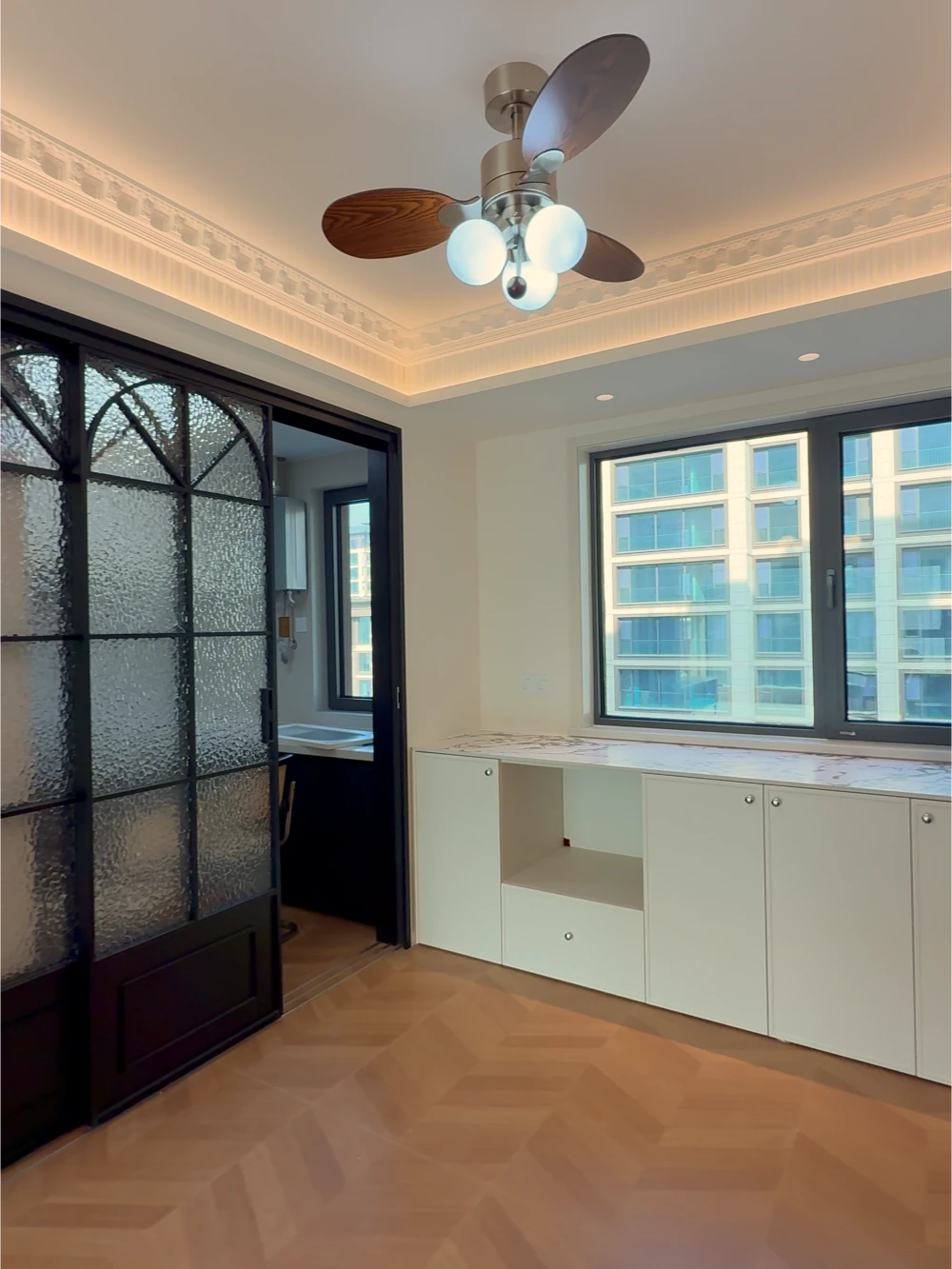 衡水客厅法式装修适配设计实景案例
