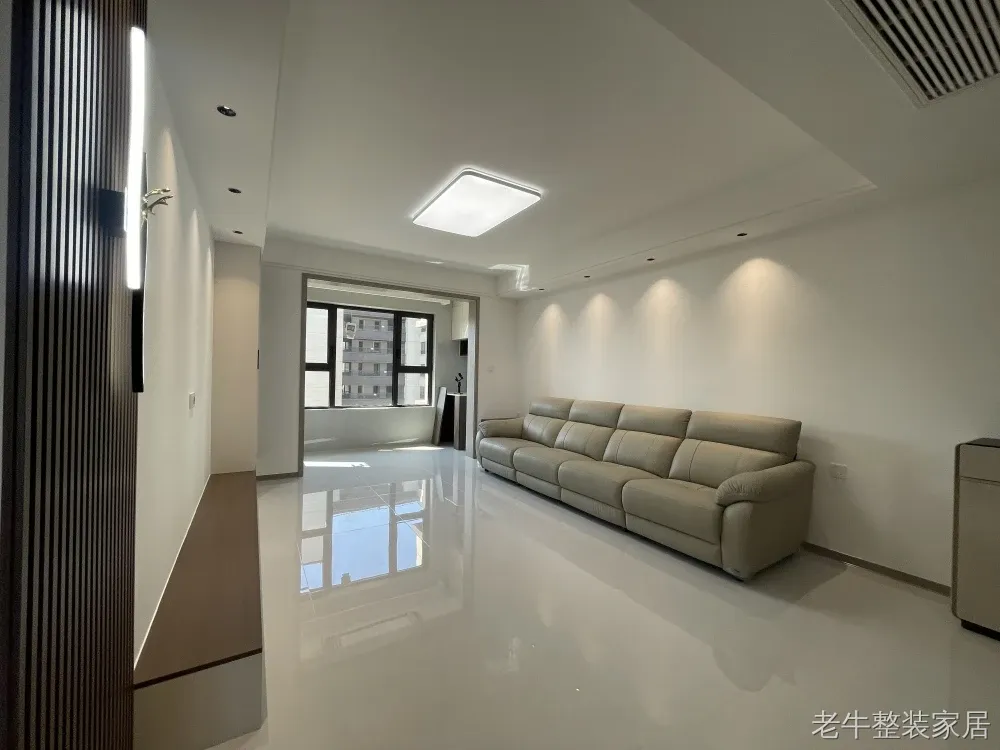 现代简约装修案例图