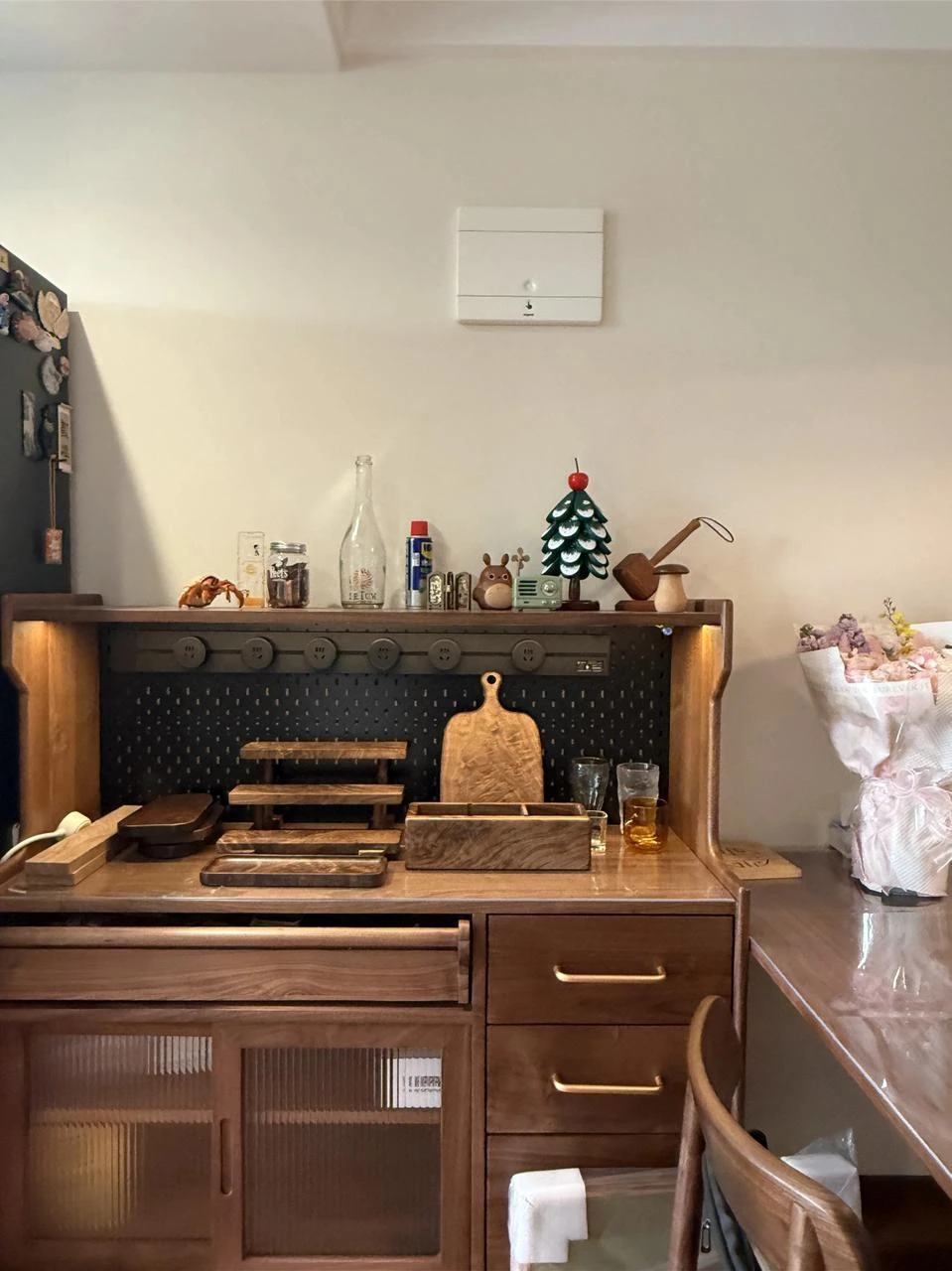 上海装修设计师言午的案例-栖山路-中古风-两室两厅