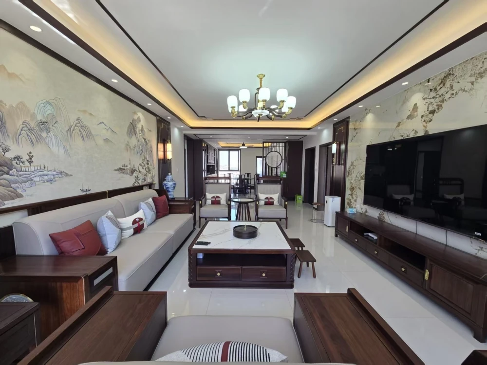 玄关装修案例图