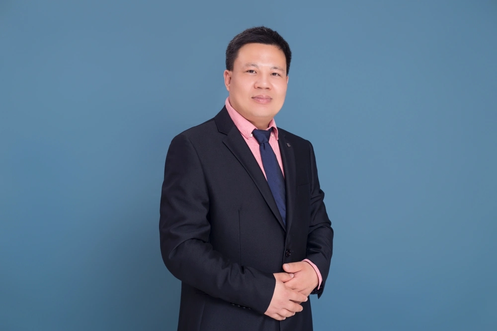 贾广伟 21年
