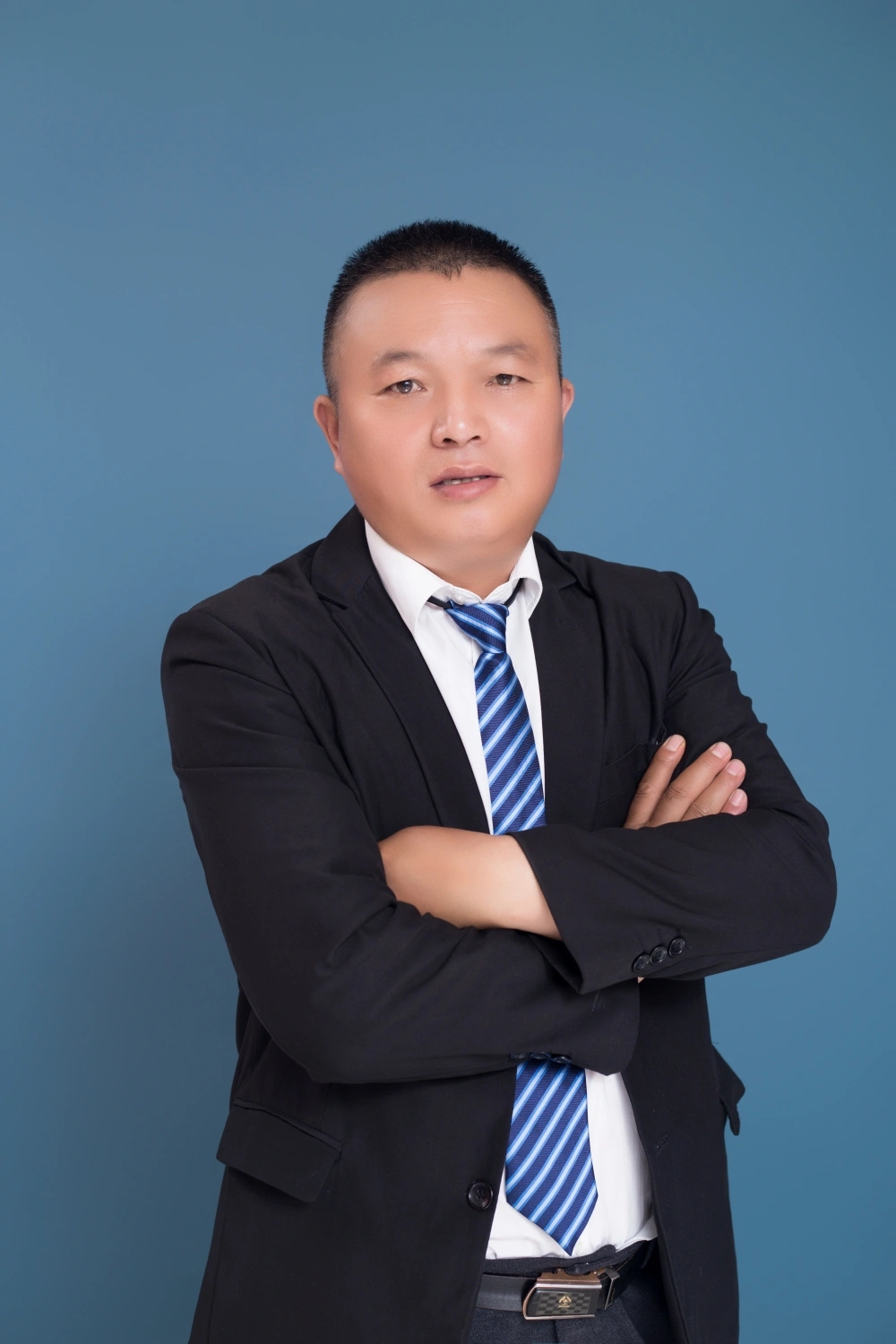 连金刚 13年