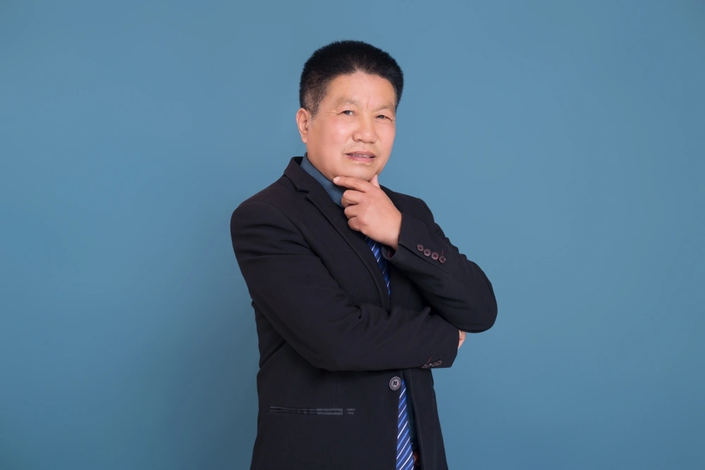 朱启龙 23年