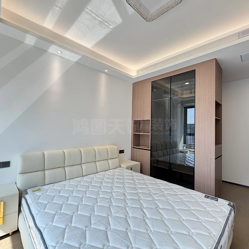 现代简约装修案例图