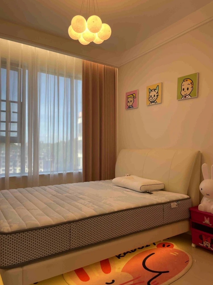 现代简约装修案例图