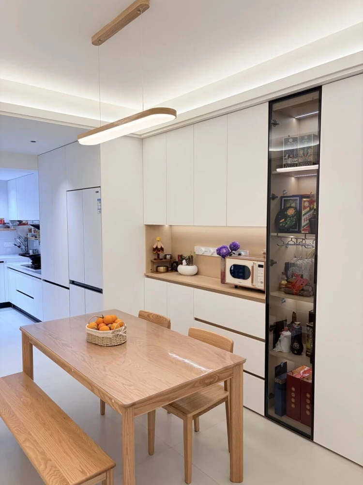 原木风装修案例图