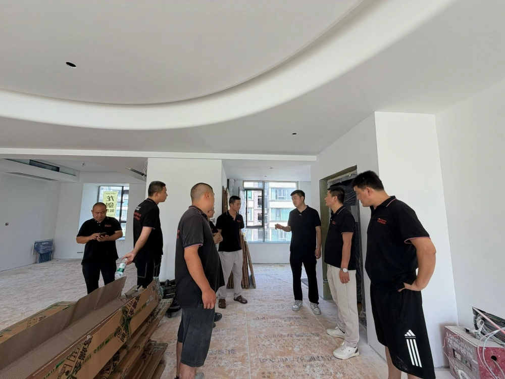 龙剑装饰巡检工地8
