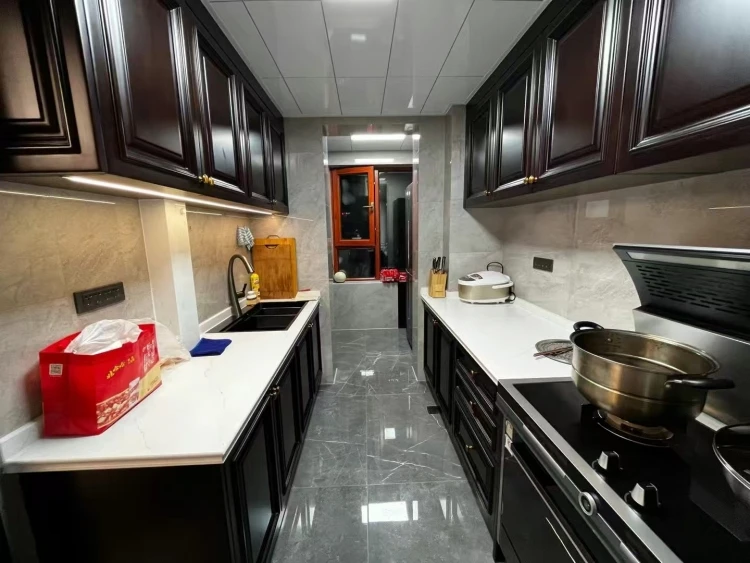 乌鲁木齐兆龙中科砚熙府105㎡三室户型设计案例：解决次卧狭小痛点