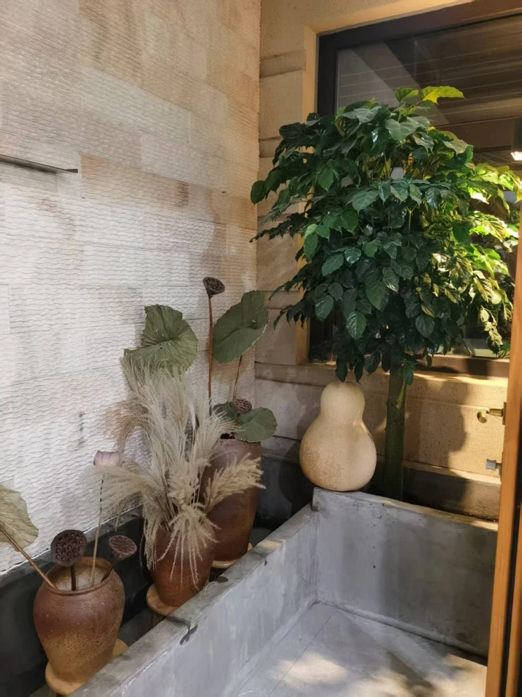 乌鲁木齐红麓1758厨房门洞扩容合规改造案例