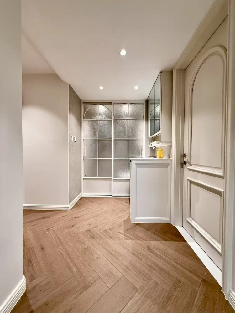 乌鲁木齐红麓1758边户异形阳台实用改造案例