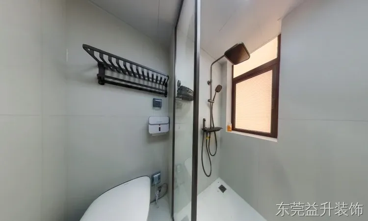 现代简约装修案例图