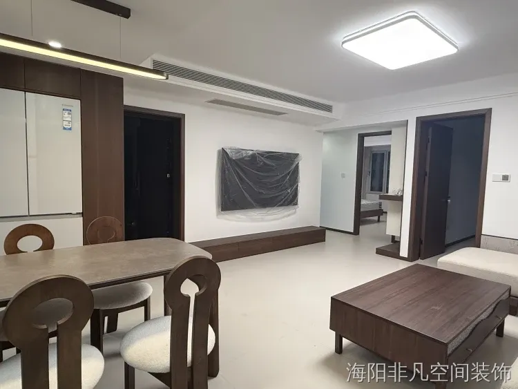 现代简约装修案例图