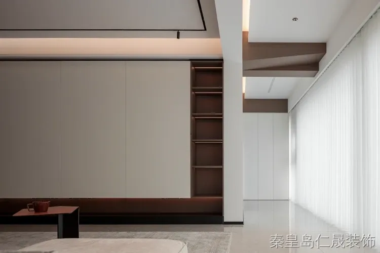 现代简约装修案例图