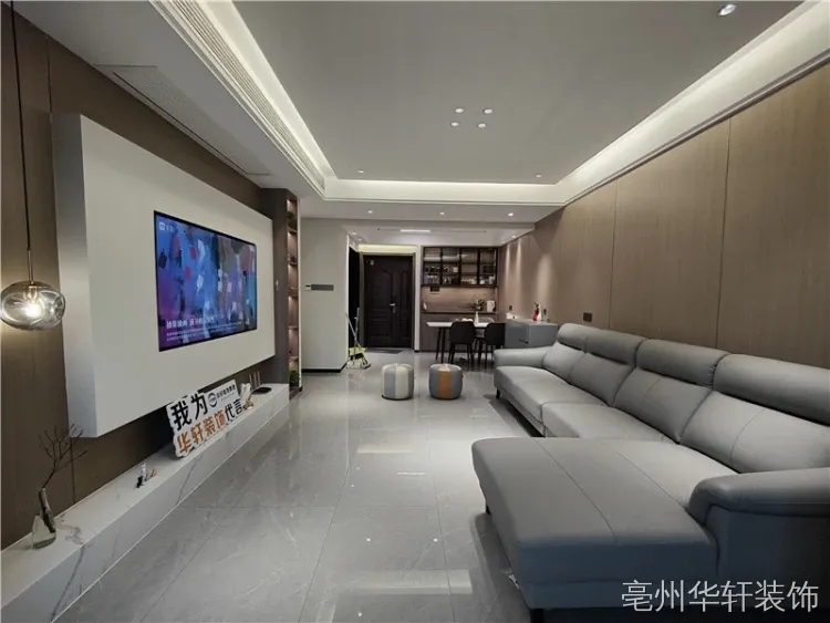 现代简约装修案例图