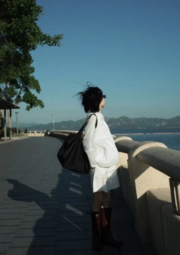 张妮