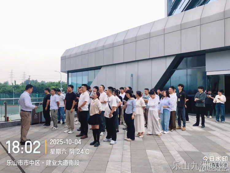 6cdd10cd0958b18400492e68b0eff945.jpg