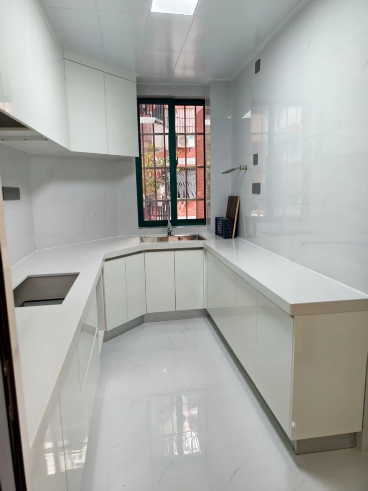 客厅装修案例图