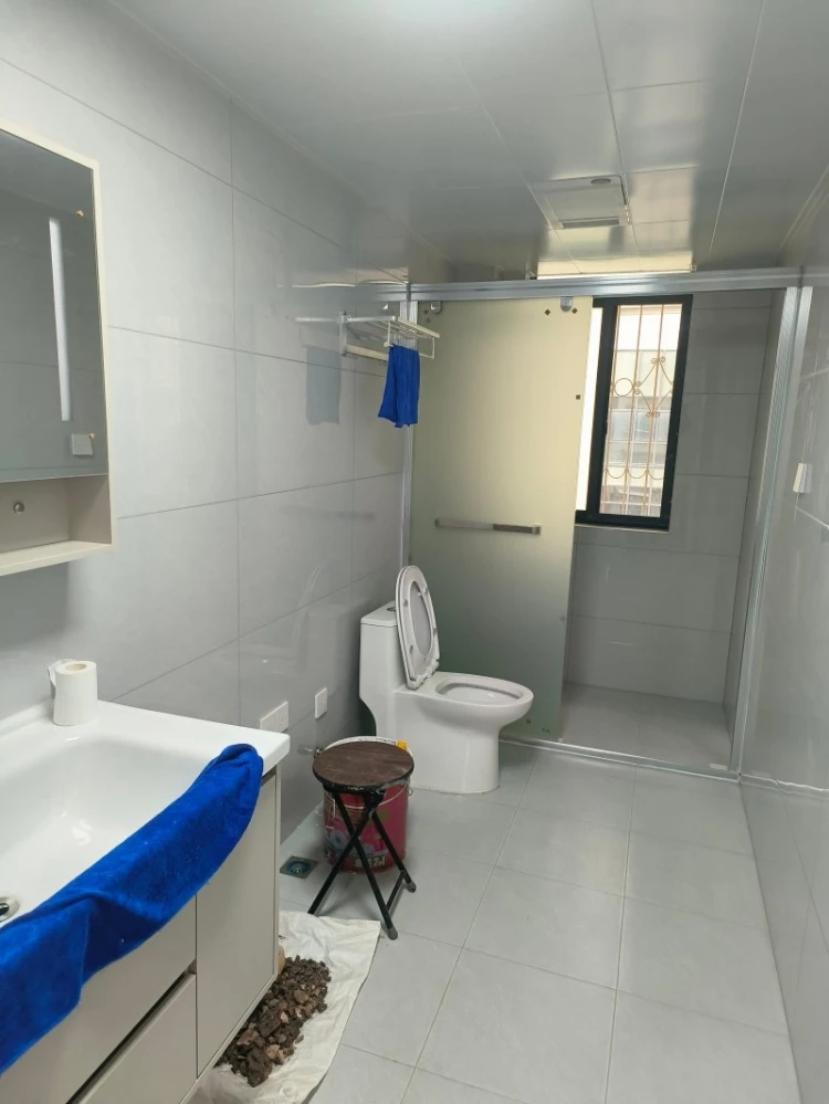 现代简约装修案例图