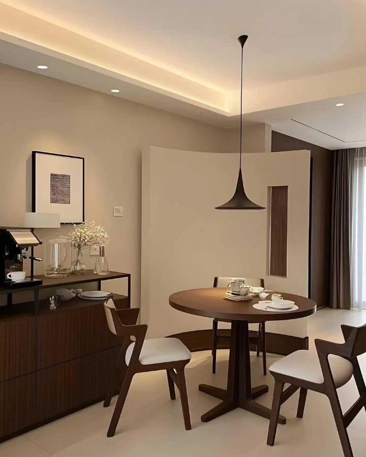 乌鲁木齐绿城明月兰庭新中式风格装修怎么适配小区园林