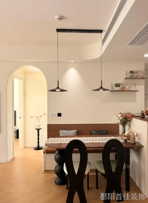 餐厅装修案例图