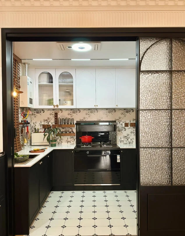厨房定制装修案例图