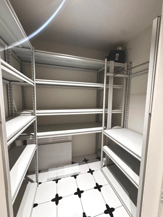 储物间装修案例图