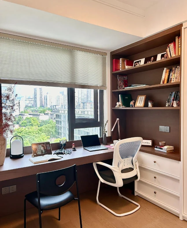 书房装修案例图