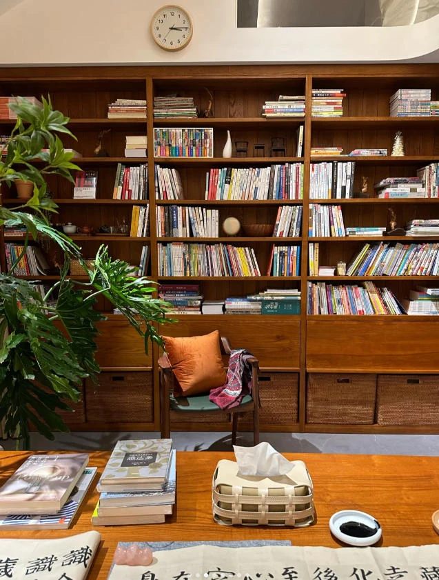 书房装修案例图