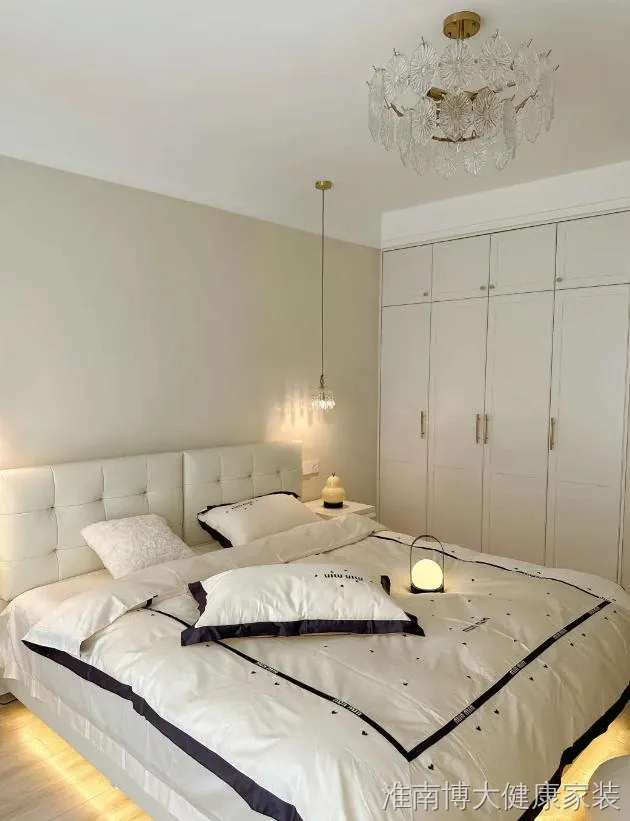 卧室装修案例图