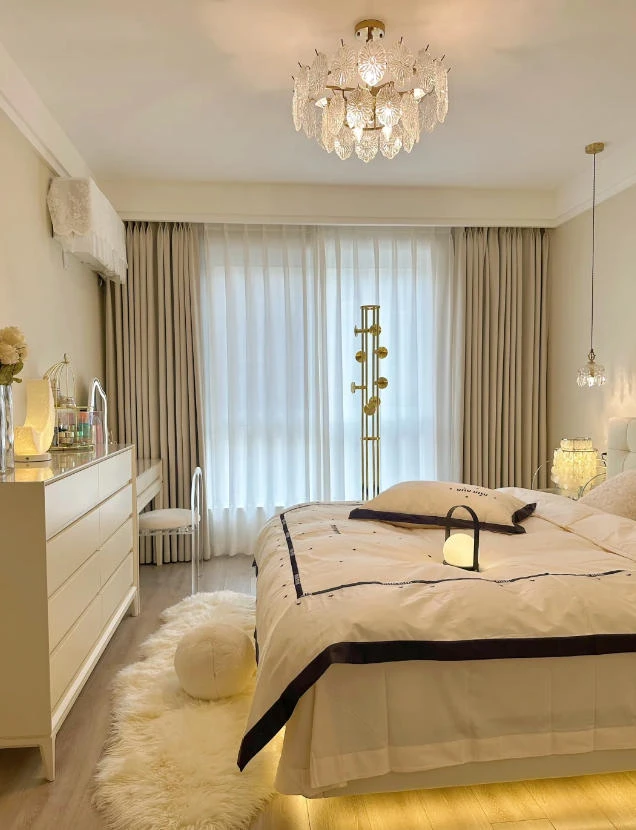 卧室装修案例图