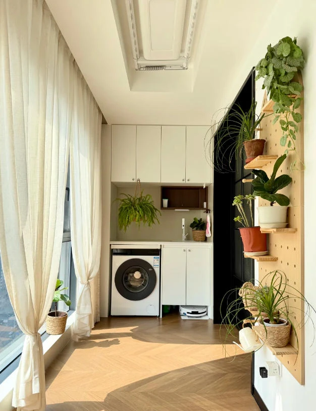 阳台装修案例图