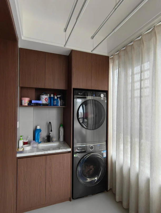 阳台装修案例图