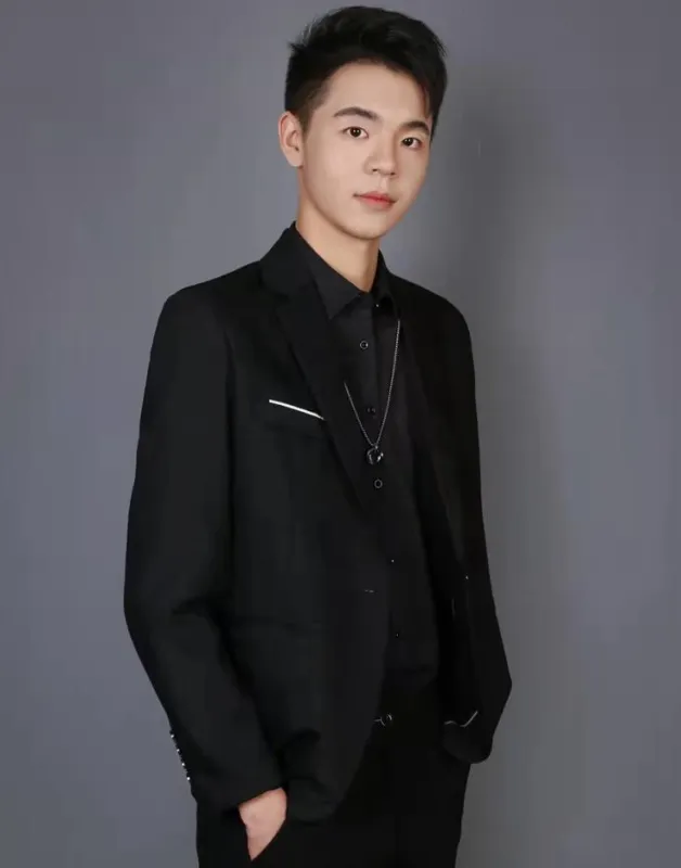 杨贝