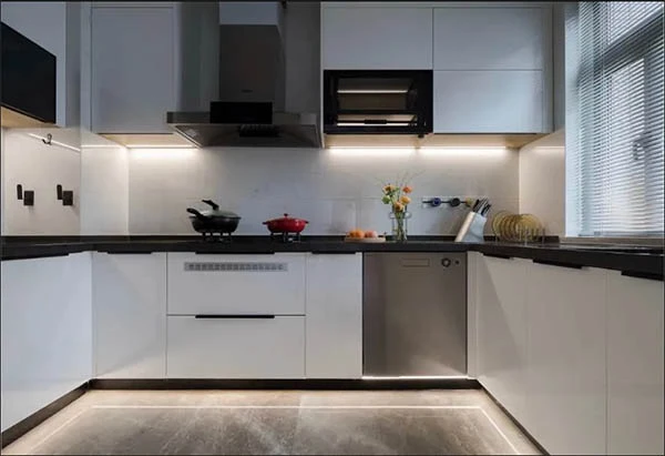 家装厨房中4 副本.jpg