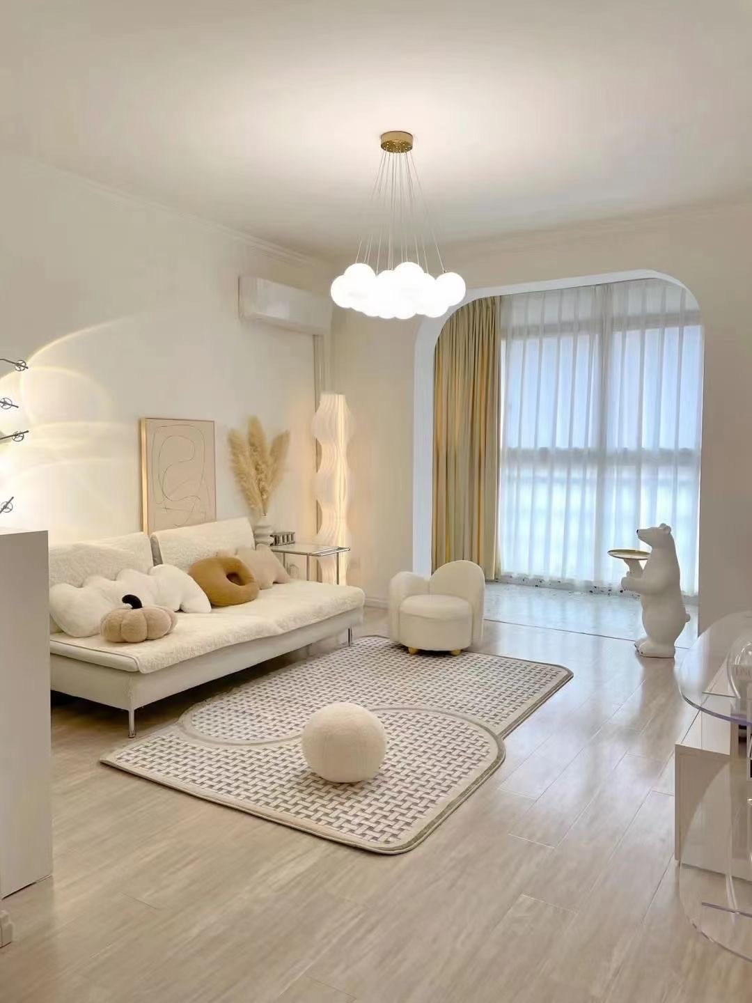 奶油风装修案例图