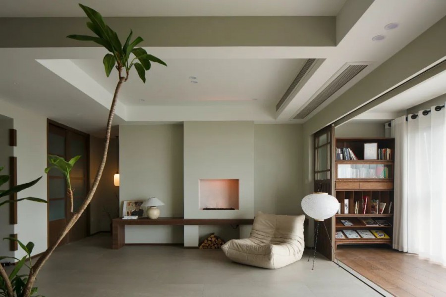 玄关装修案例图