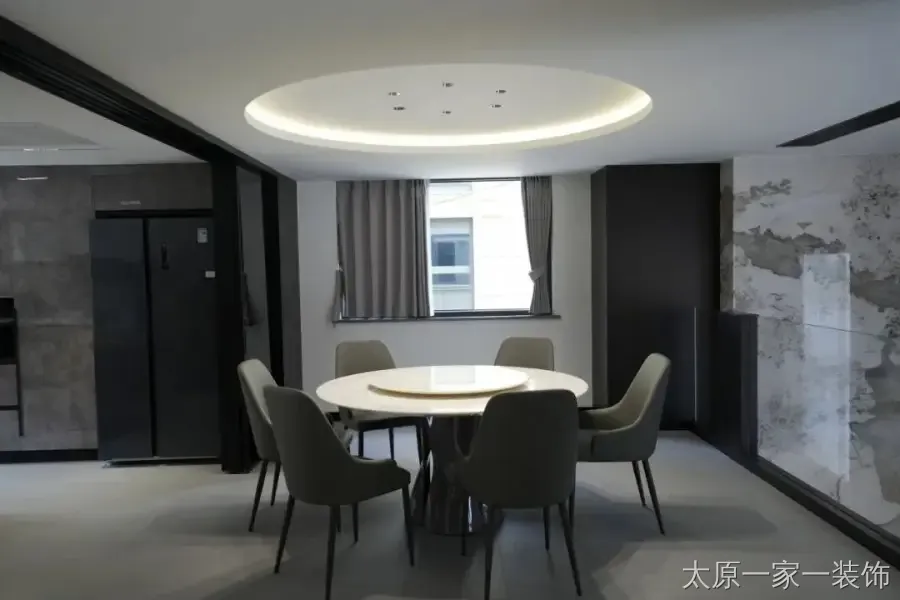 餐厅装修案例图