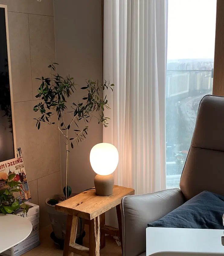 南开区釜江西里旧房翻新：封窗阳台合规装修指南