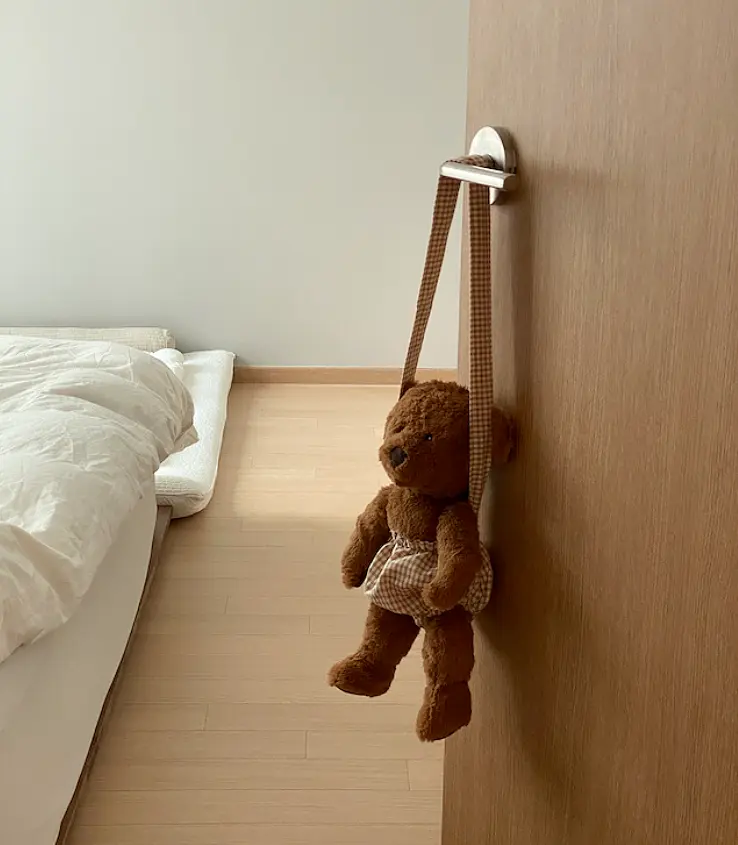 原木风厨房装修案例图