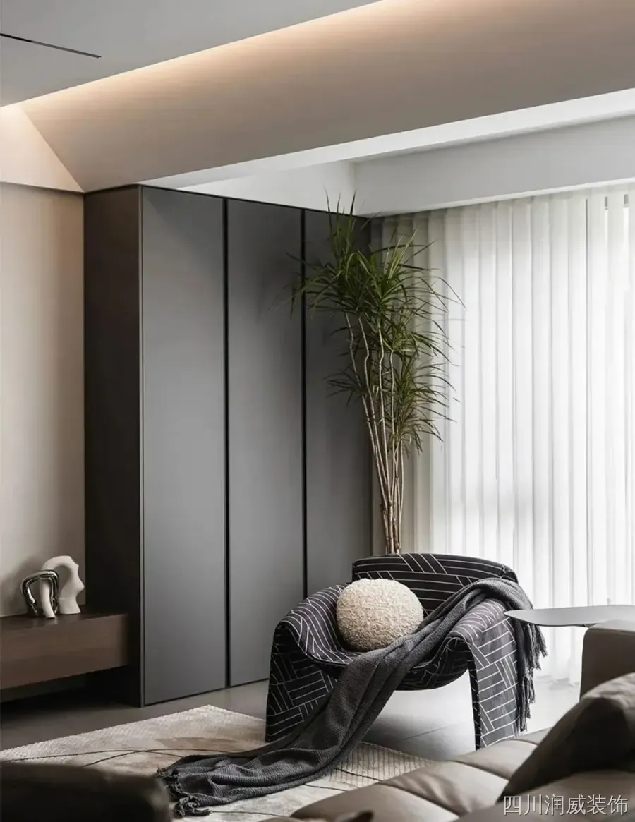 现代简约装修案例图