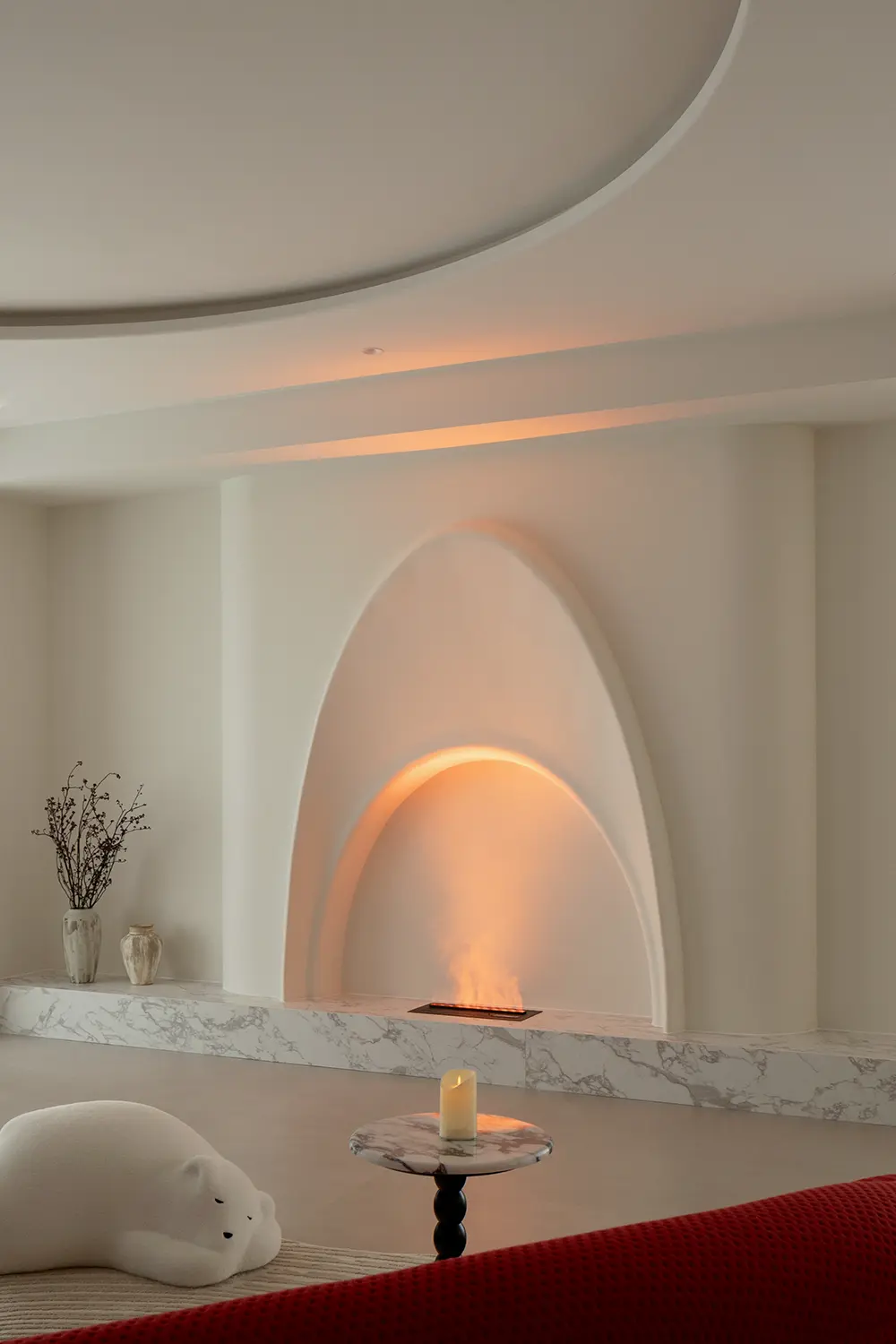 奶油风卧室装修案例图