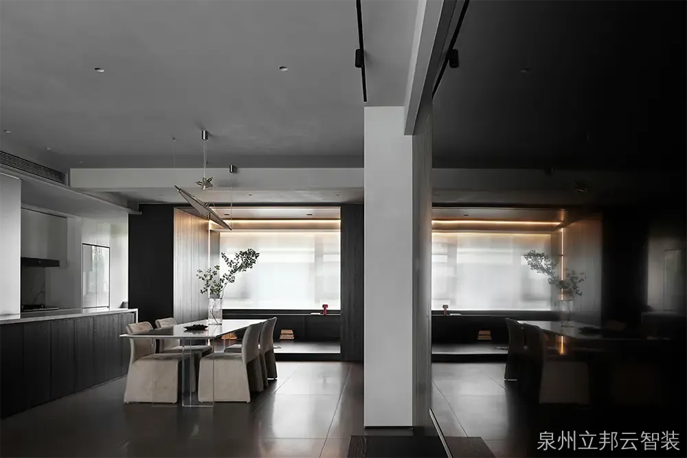 极简装修案例图