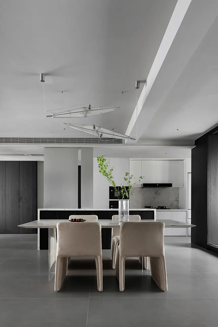 极简装修案例图