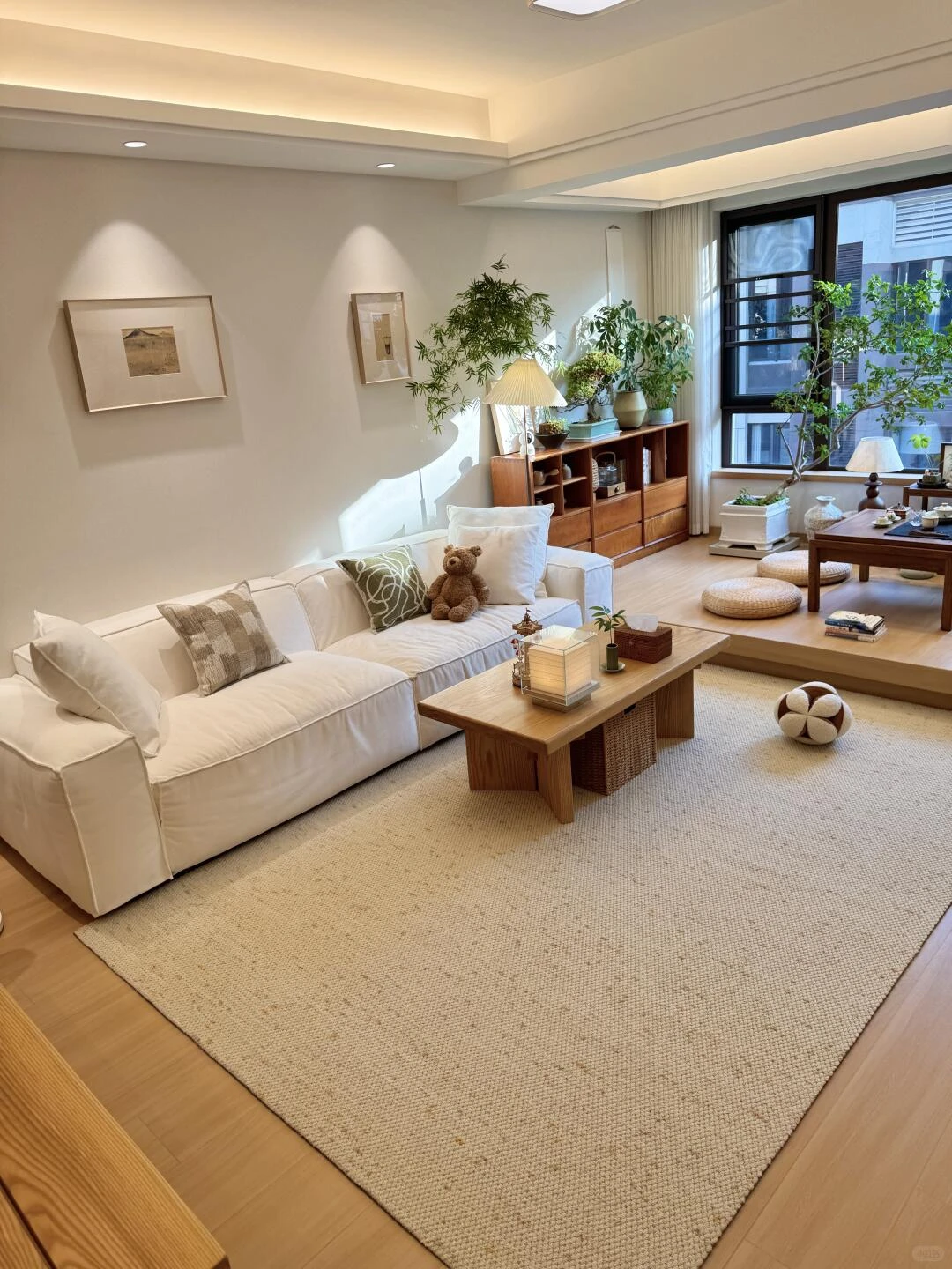 东莞滨江花园小户型怎么改造玄关储物空间