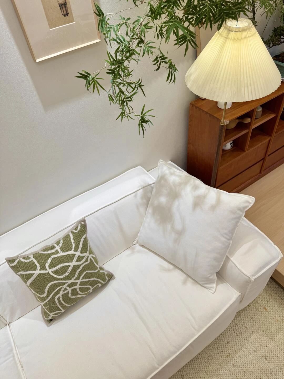 信华里60平老房翻新：保留原始格局优化储物空间