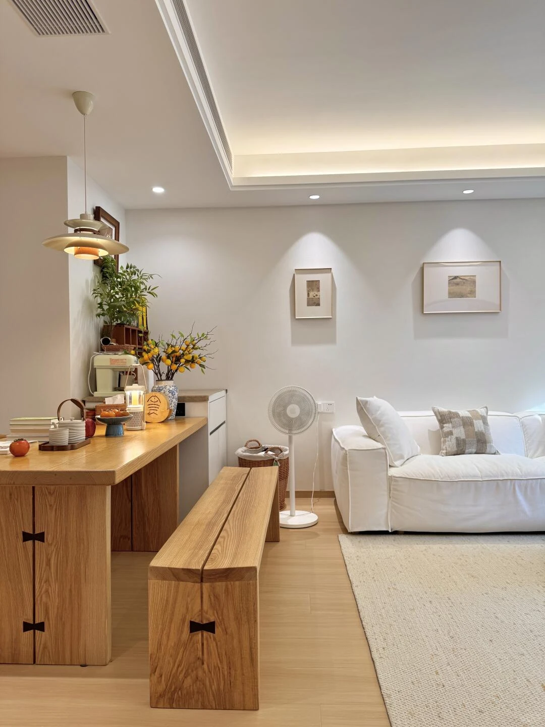 原木风厨房装修案例图