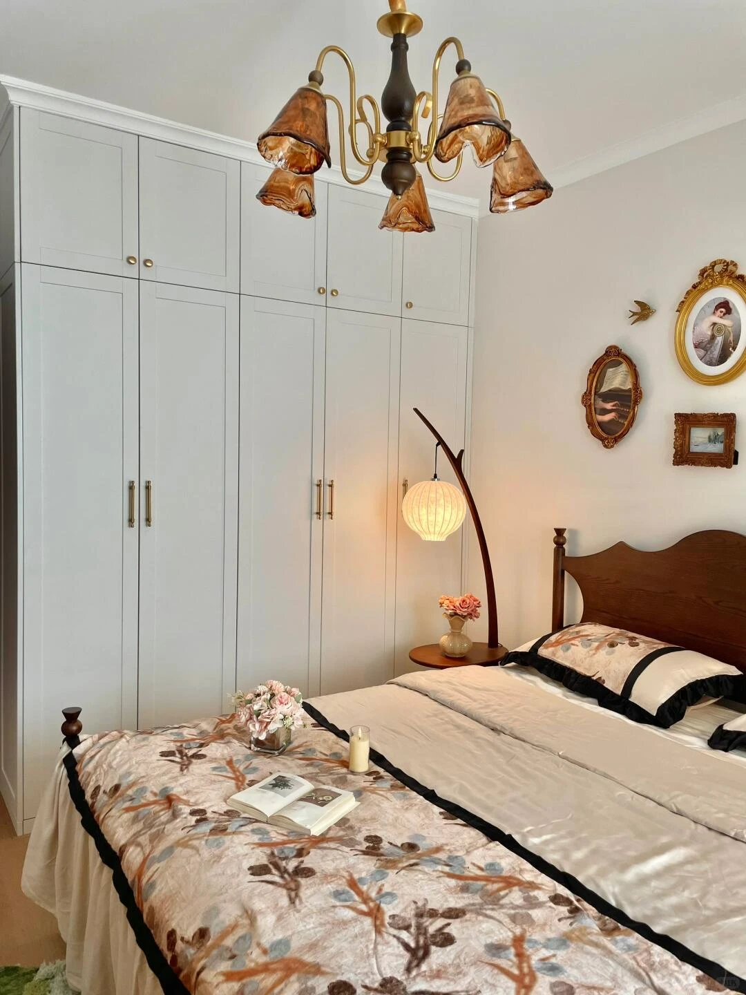 卧室装修案例图