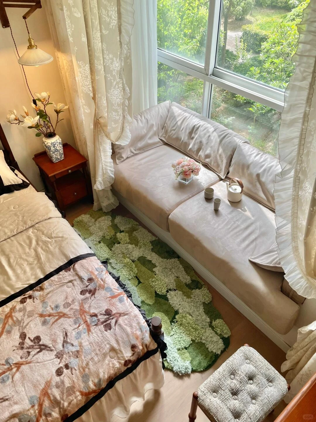 卧室装修案例图