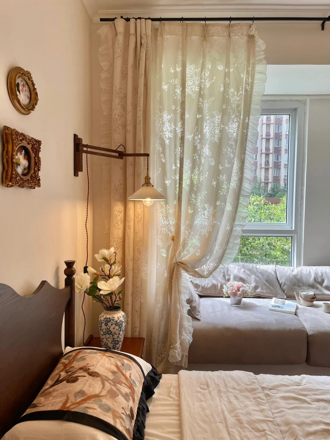 卧室装修案例图